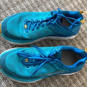 Hoka Bondi Running shoes